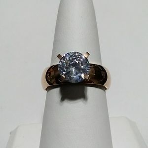 3/$50💎 RG Solitaire Engagement Ring